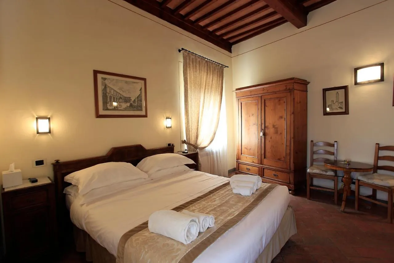 Palazzo Mari Hotel San Gimignano 2*,